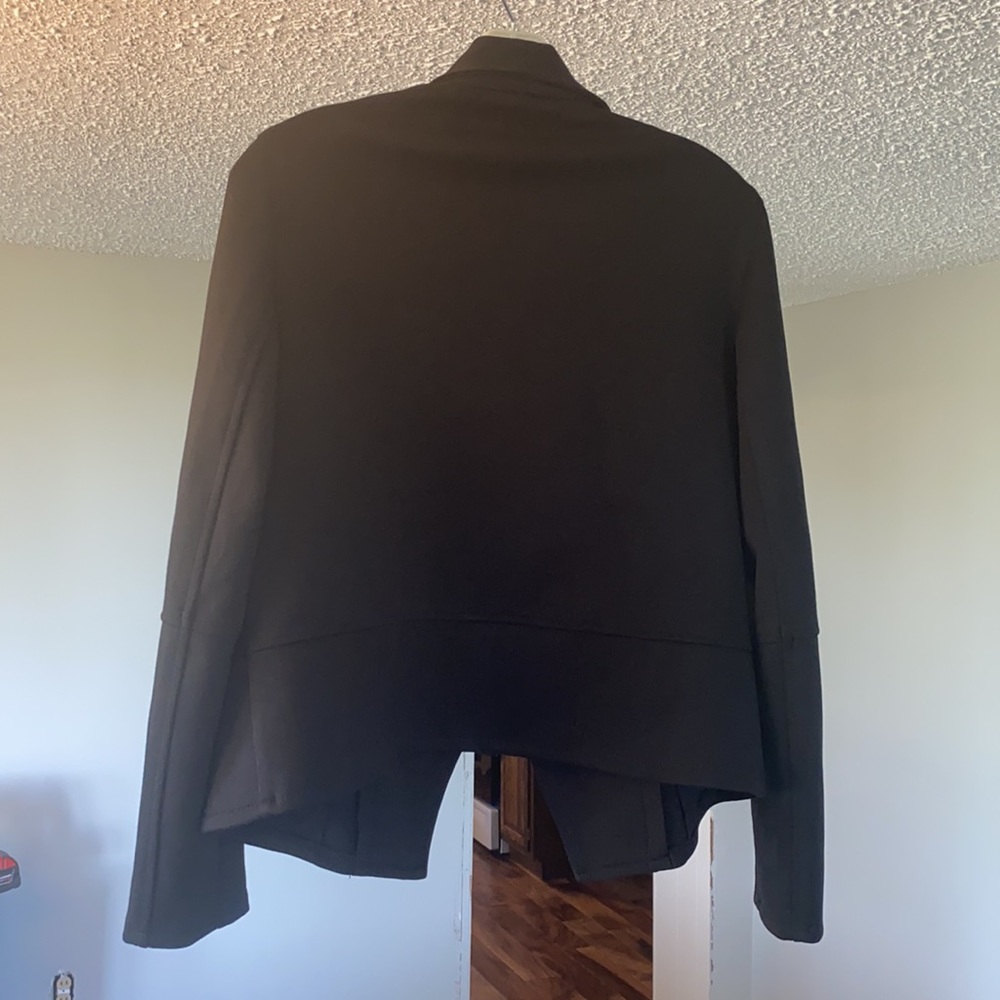Women’s Black Blazer - Picture 4 of 5